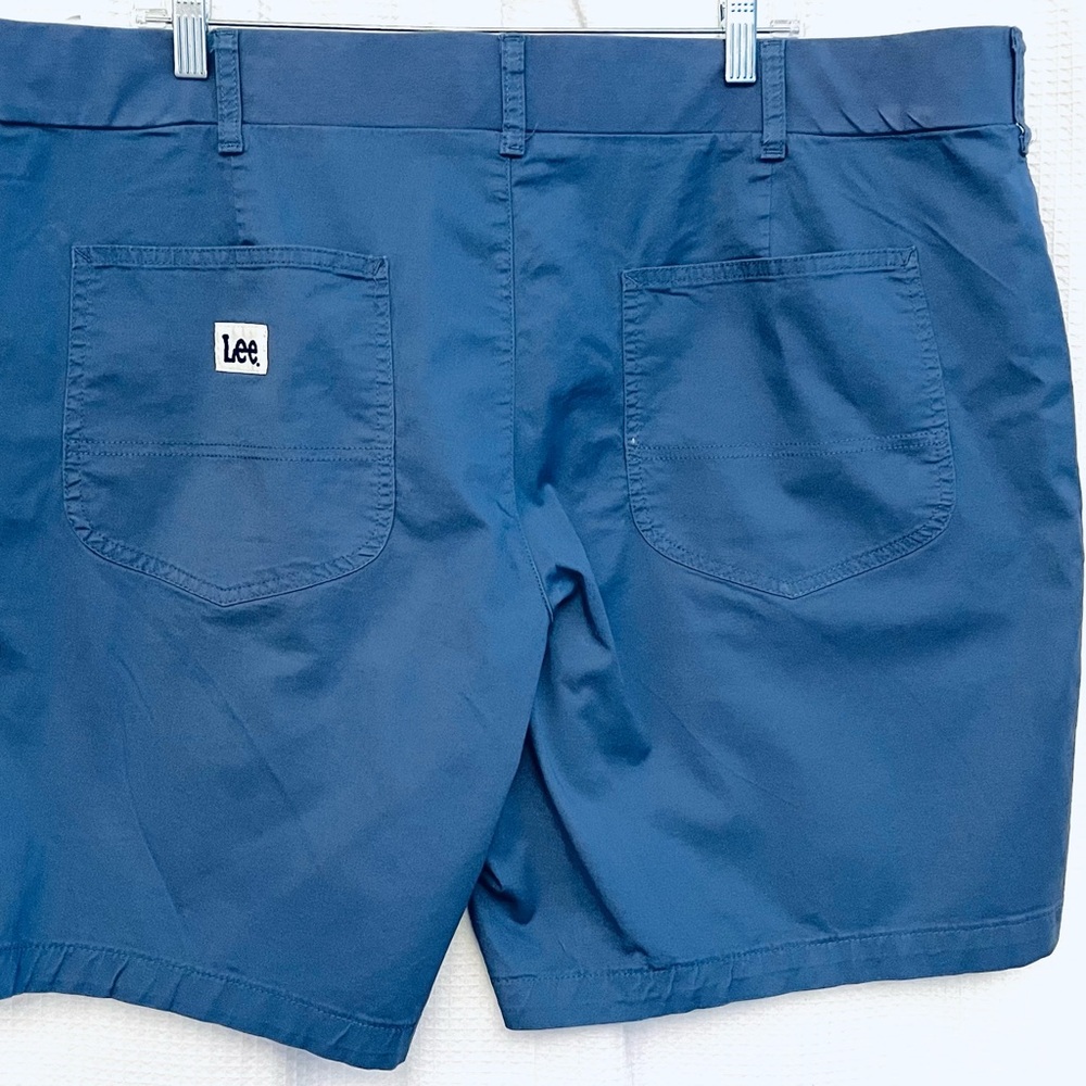 Lee comfort waist cotton shorts size 22W inseam 9“/ 4 pockets/ NWOTG - Picture 3 of 8
